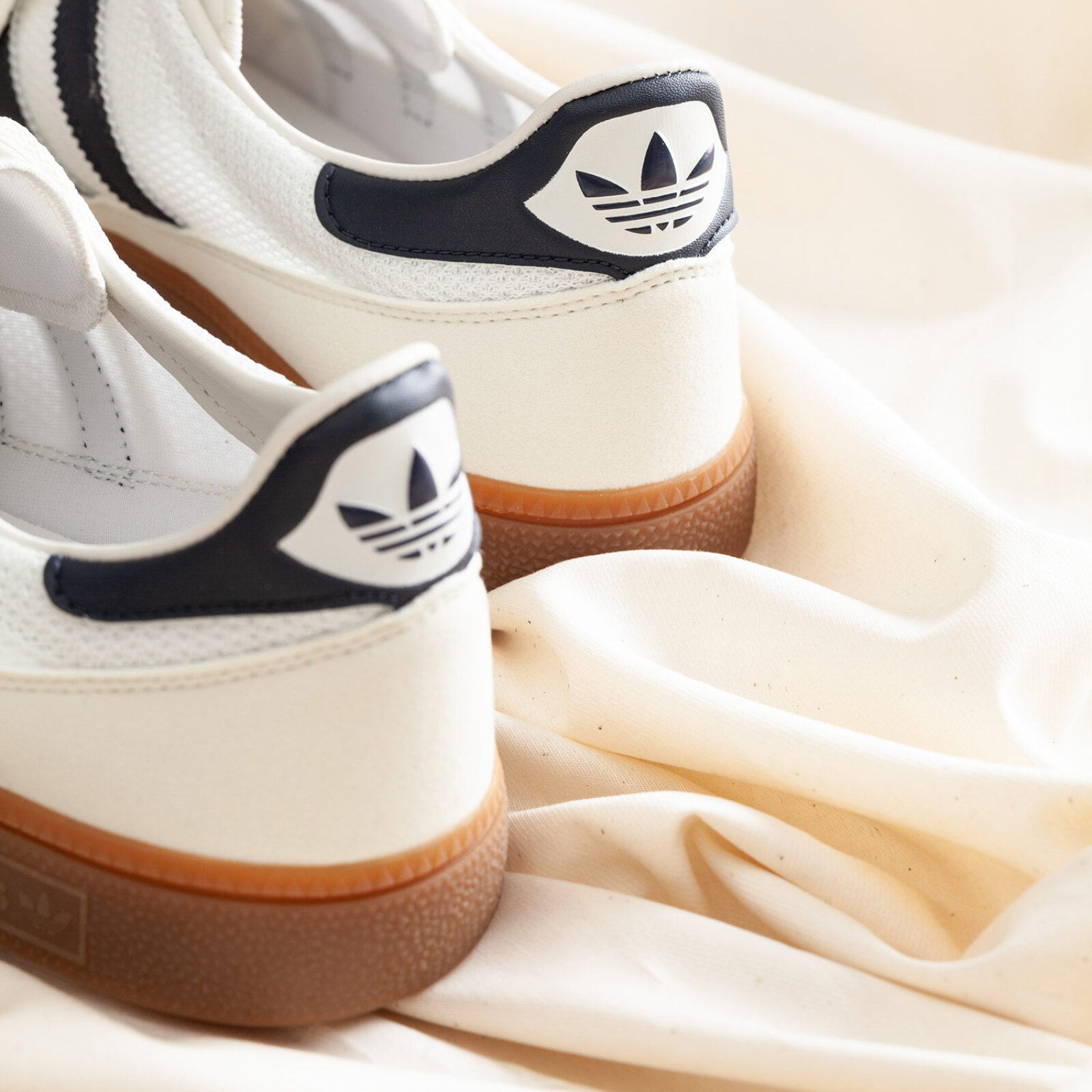 Adidas pulls all white sneaker deals