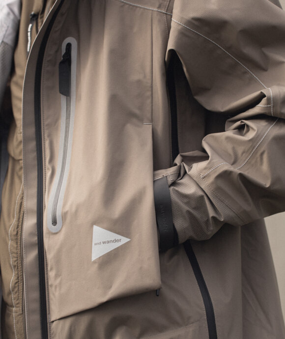 And Wander - Pertex Shield Rain Jacket