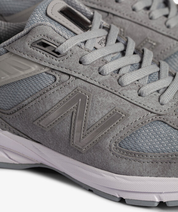 Norse Store | Shipping Worldwide - New Balance M990JS5 - Light Grey