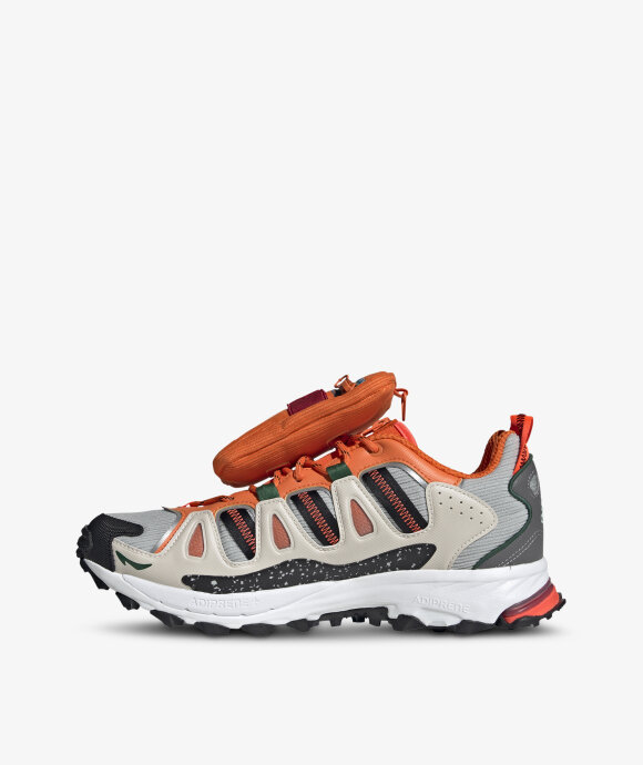 adidas Originals  - Superturf Adventure