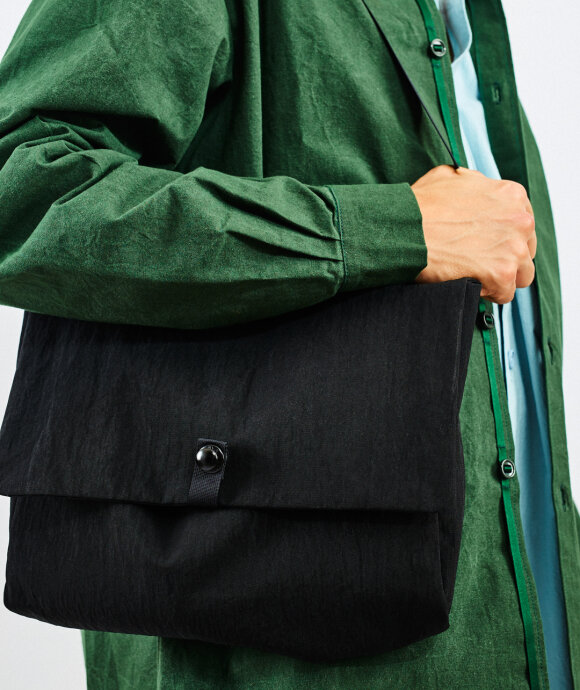 MAN-TLE - R12 Outer-9 Bag