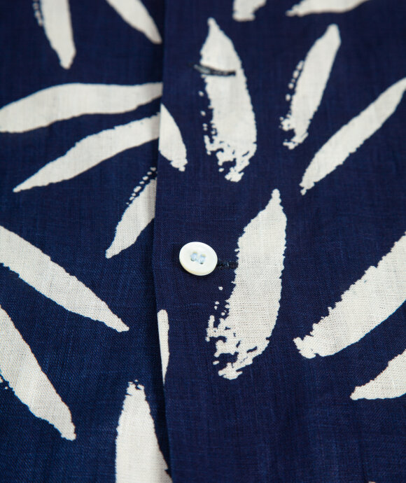 Blue Blue Japan - S/S Linen Sasa Leaf Shirt