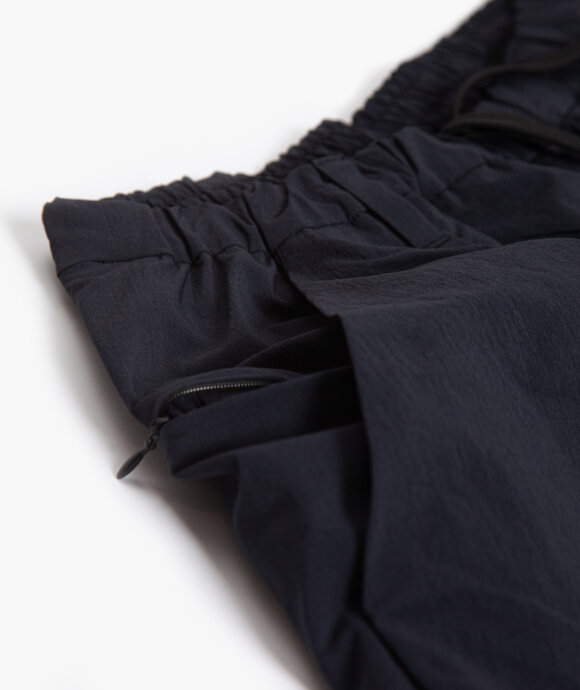 TEÄTORA - Doctoroid Resort Wallet Pants