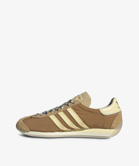 adidas Originals  - WB Country