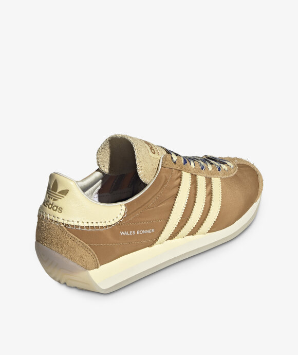 adidas Originals  - WB Country
