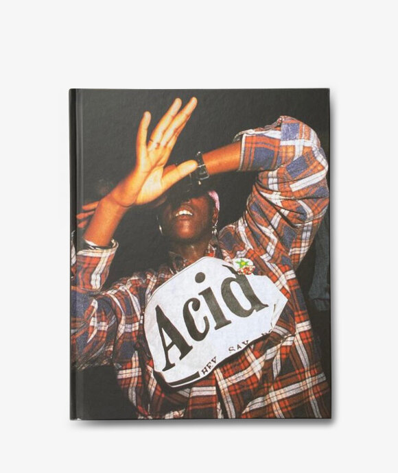 IDEA - Photography Book Acid