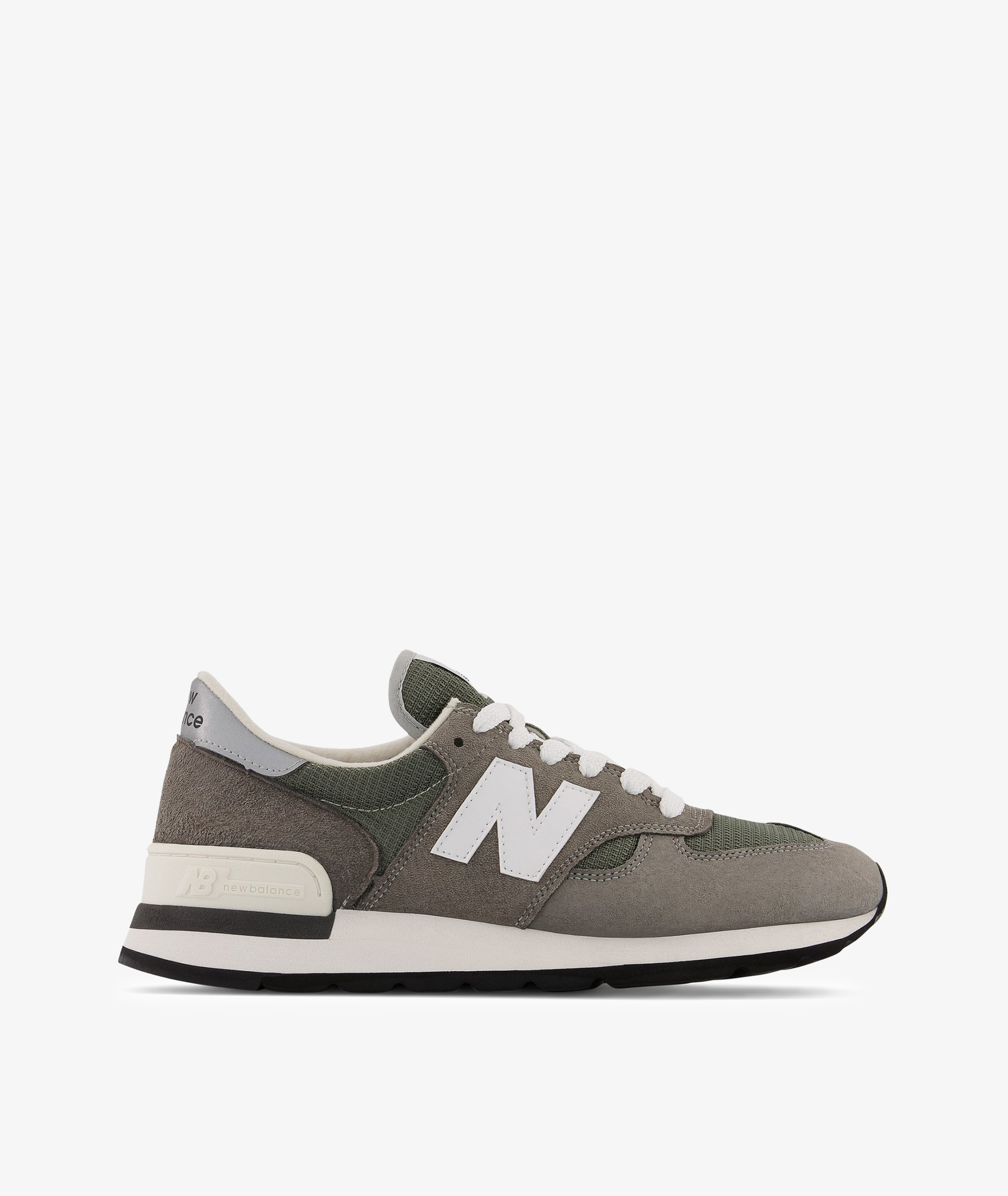 Where does new balance ship from clearance