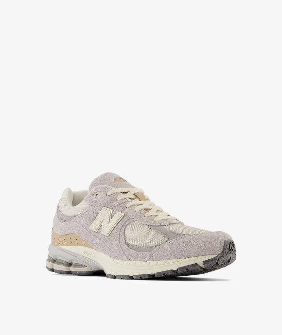 New Balance - M2002RSA