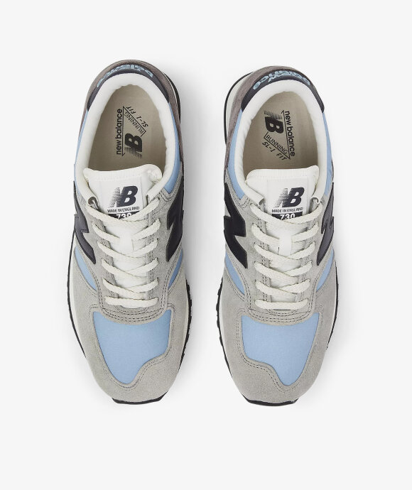 New Balance - M730GBN
