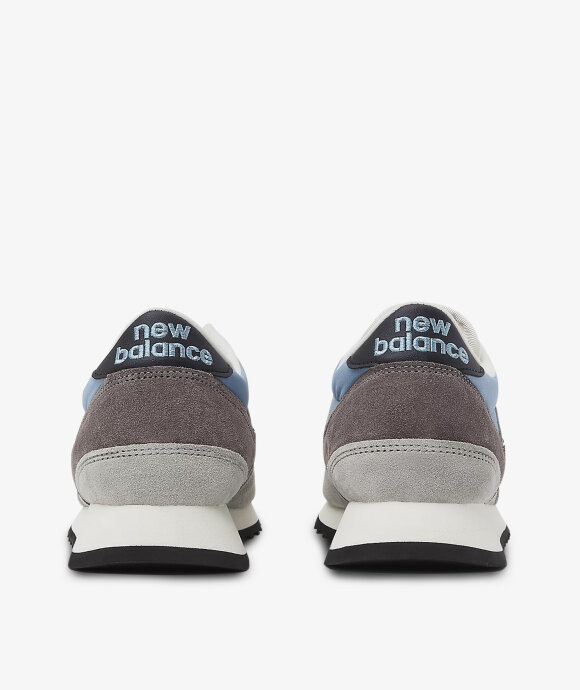 New Balance - M730GBN