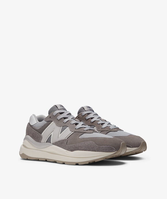 New Balance - M5740PSG