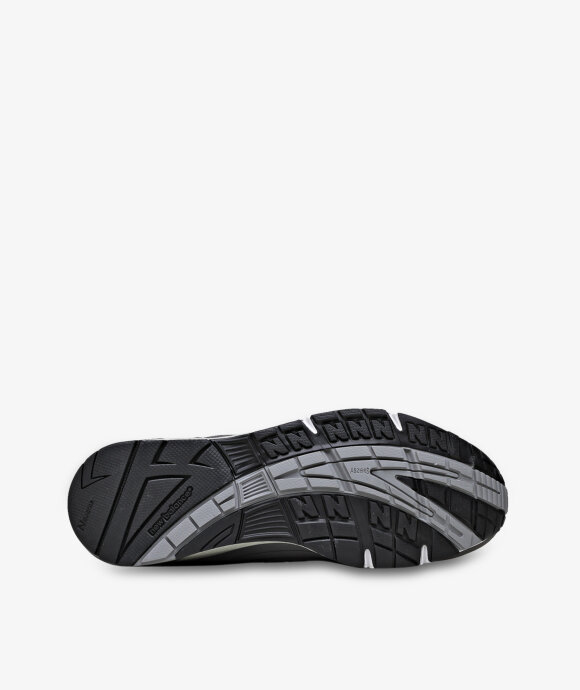 New Balance - M991GNS