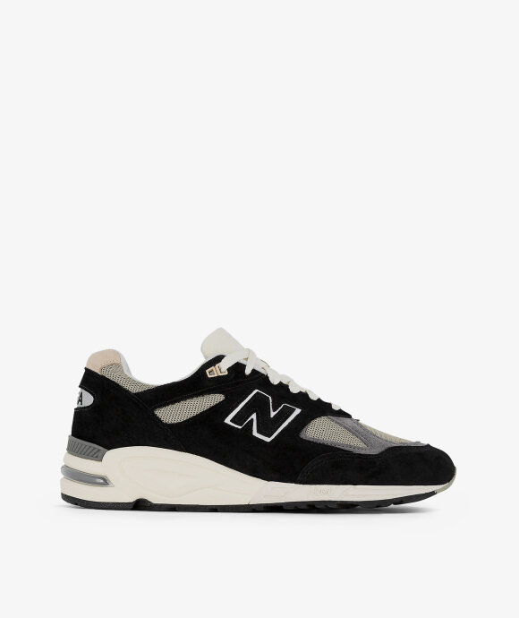 New Balance - MR990V2