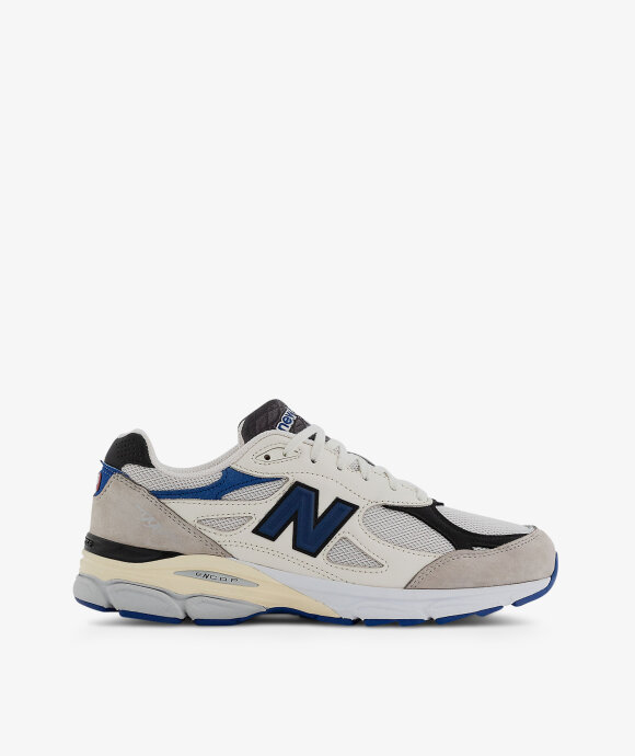 New Balance - M990WB3