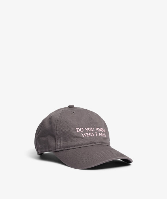 IDEA - Do you know who I am Hat