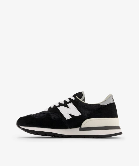 New Balance - M990BK1