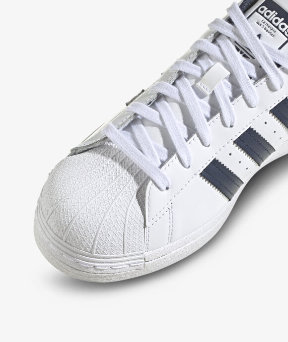 adidas Originals  - Superstar