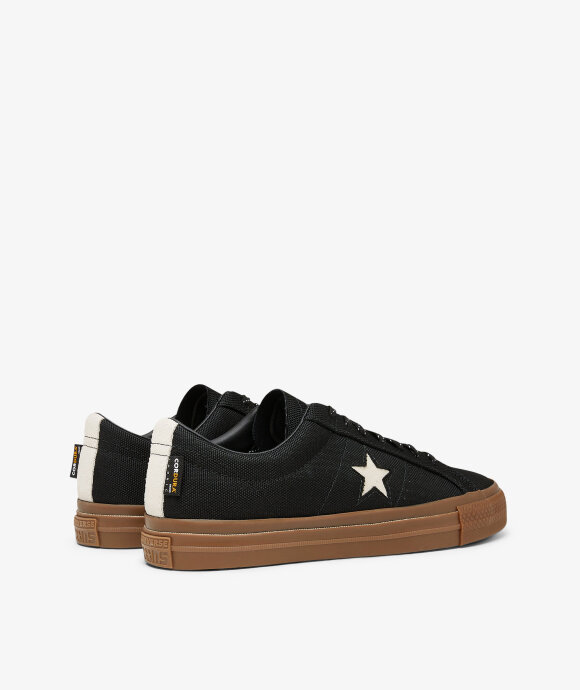 Converse - One Star Pro OX