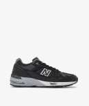 Shipping Worldwide - New Balance M991DJ - Black / Magnet - Norse Store
