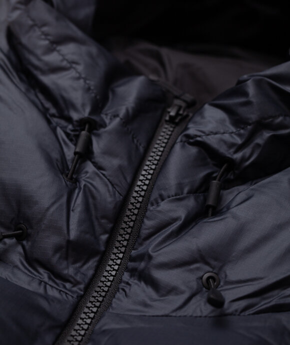 Norse Store | Shipping Worldwide - Goldwin Pertex Quantum Down Parka - Navy