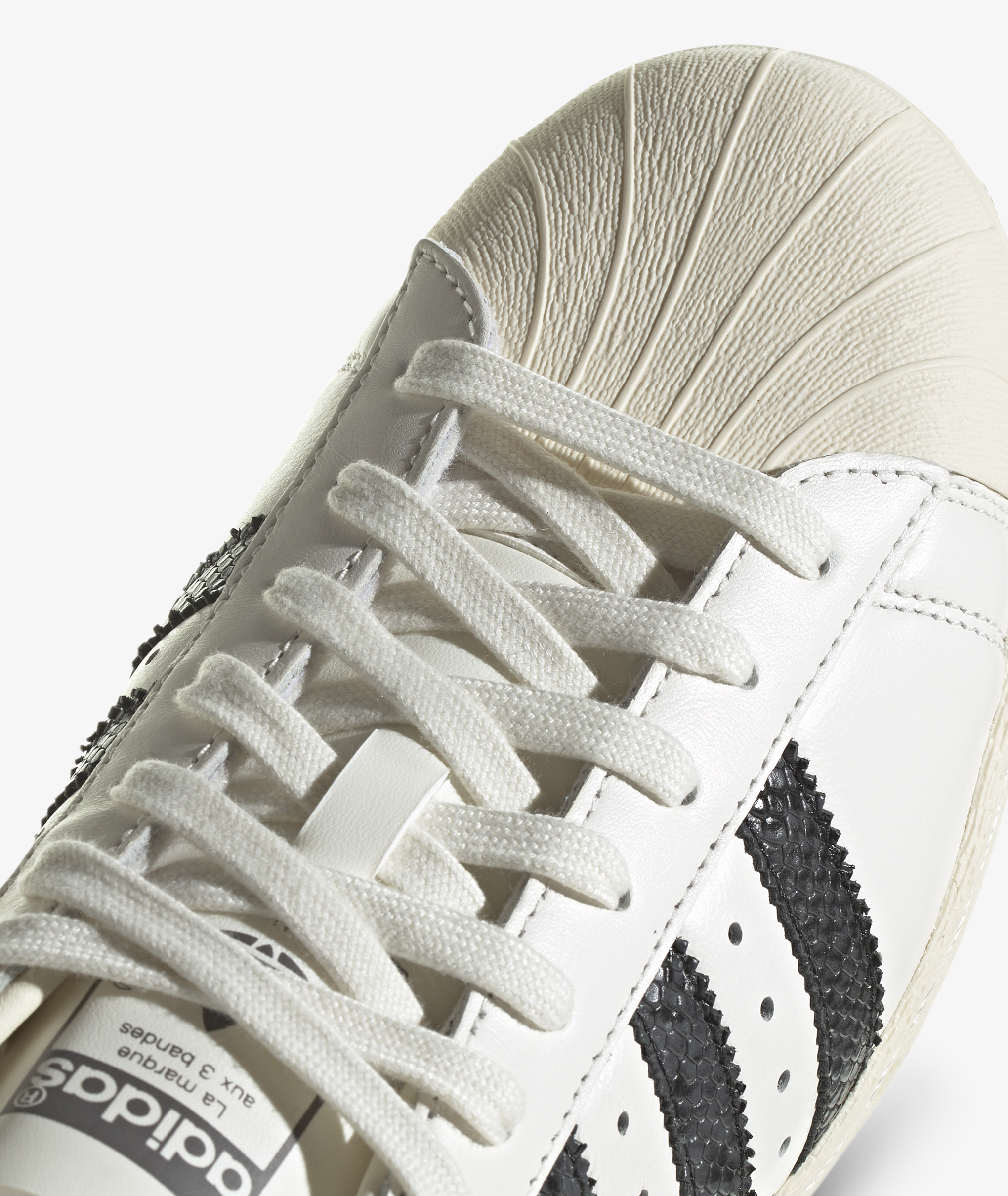 Indtil nu Ti Ingen måde Norse Store | Shipping Worldwide - adidas Originals SUPERSTAR 82 -  CWHITE/CBLAC