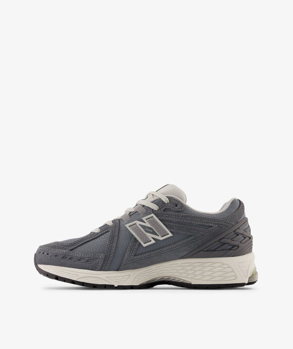 New Balance - M1906RV