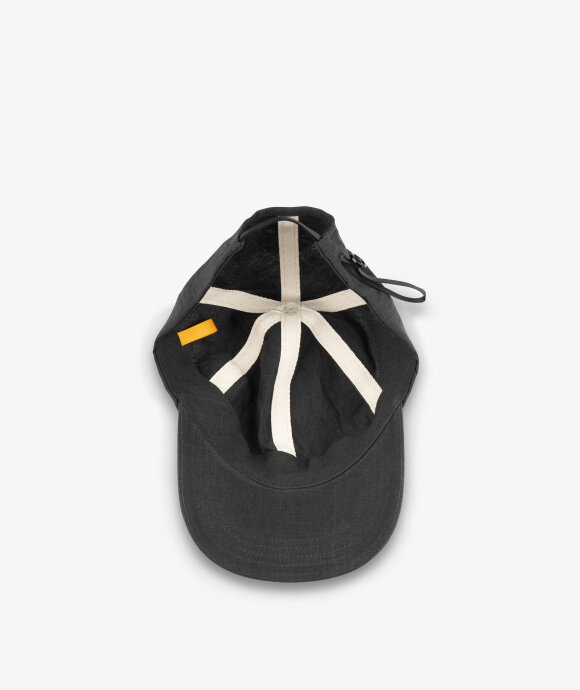 MAN-TLE - R14 Cap-1