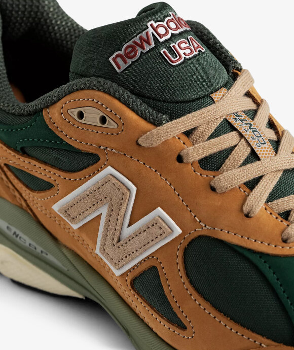 New Balance - M990WG3