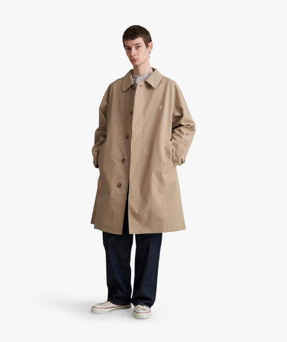 Danton - Balmacaan Coat