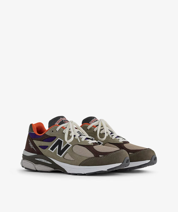 New Balance - M990BT3