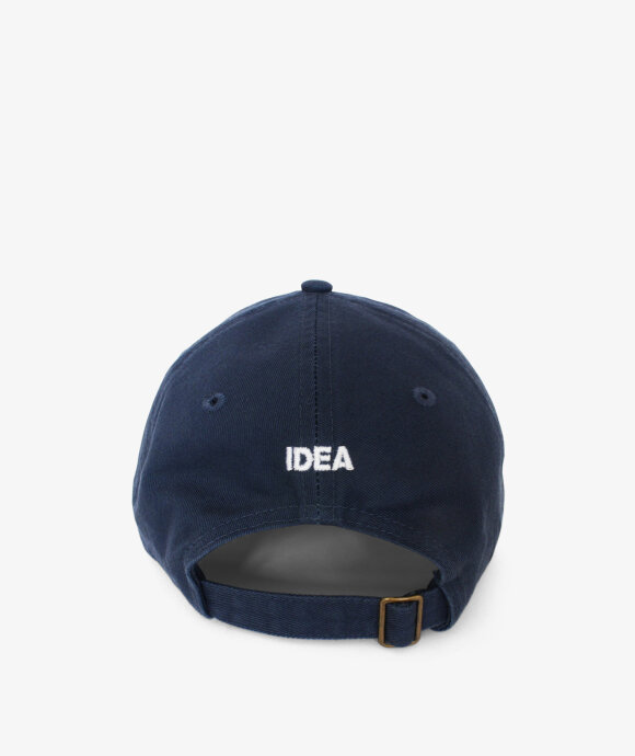 IDEA - I'M WITH THE BAND HAT