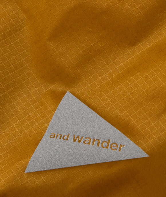 And Wander - Sil Sacoche