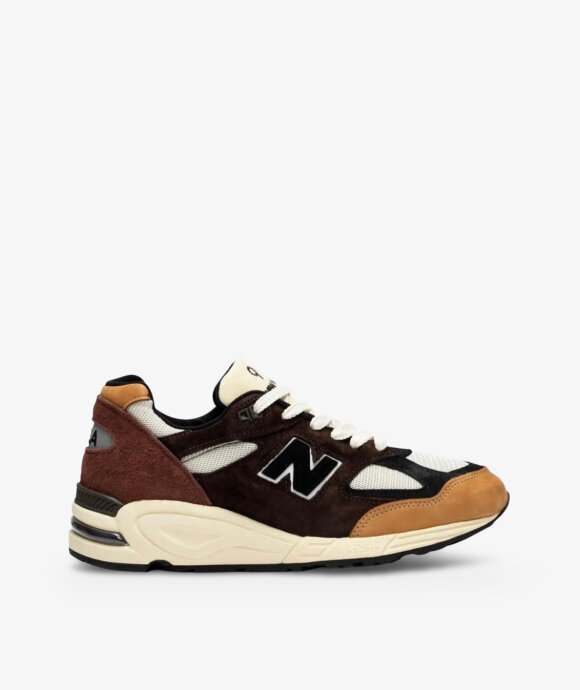 New Balance - M990BB2