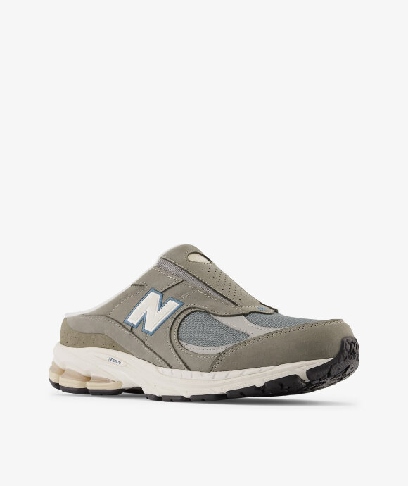 New Balance - M2002RMK