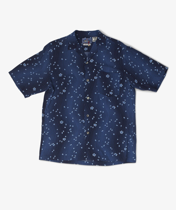 Blue Blue Japan - Woven Minamo Sakura Crepe Shirt