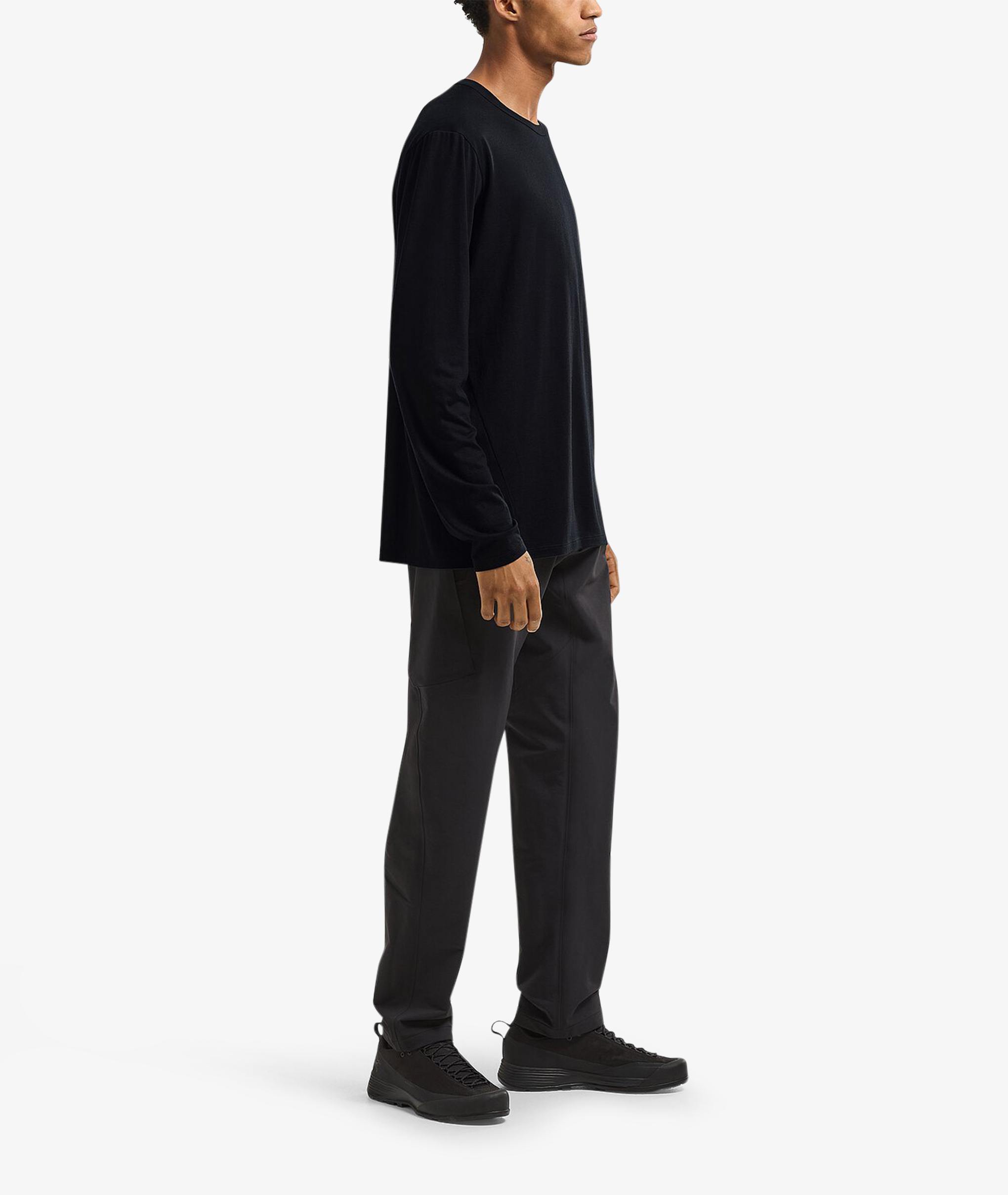 Norse Store | Shipping Worldwide - Veilance FRAME LS SHIRT M - Black