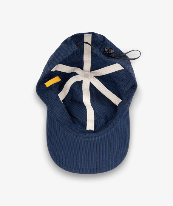 MAN-TLE - R15 CAP-3