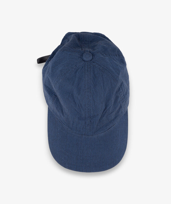 MAN-TLE - R15 CAP-1