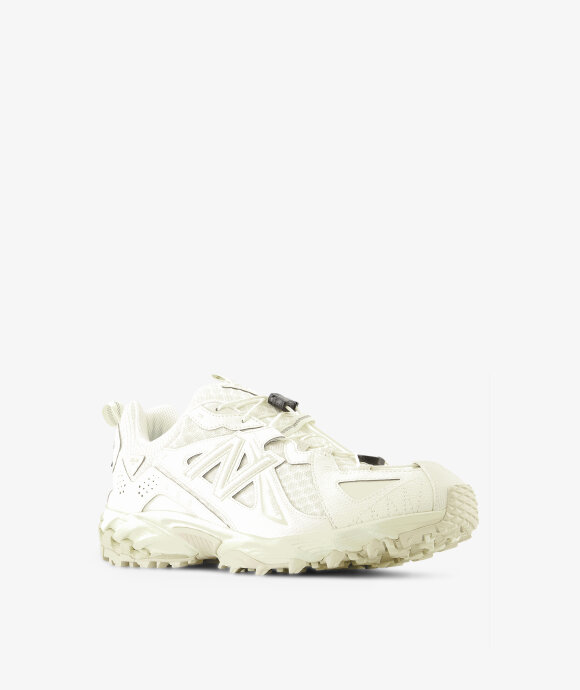 New Balance - ML610XB