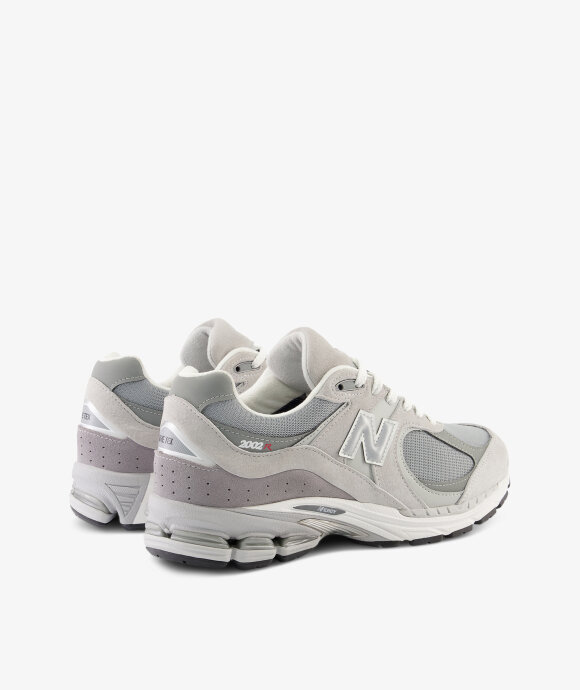 New Balance - M2002RXJ