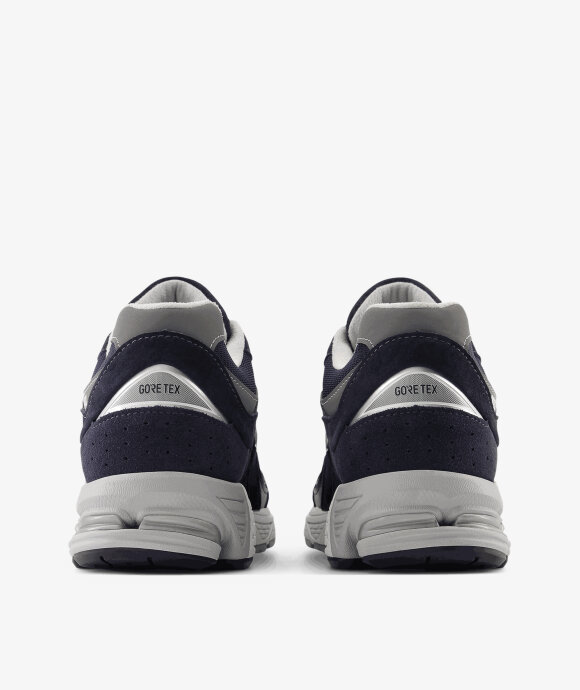 New Balance - M2002RXK