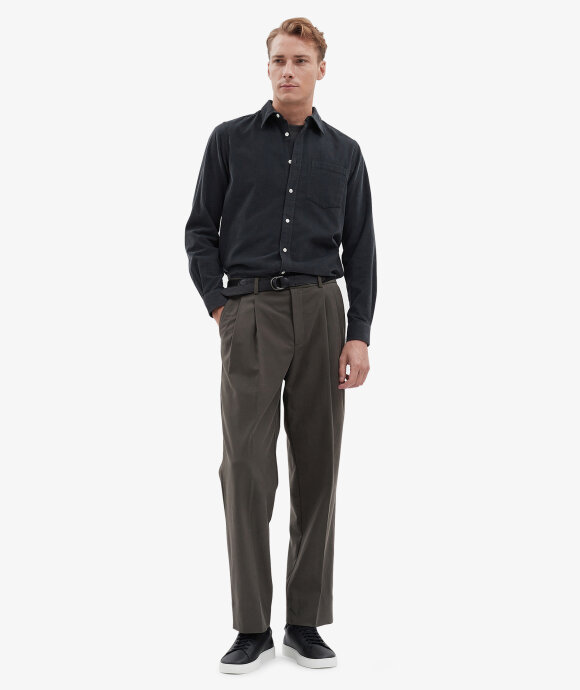 Norse Projects - Benn Relaxed Cotton Wool Twill Pleated Trouser