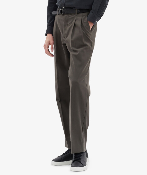 Norse Projects - Benn Relaxed Cotton Wool Twill Pleated Trouser