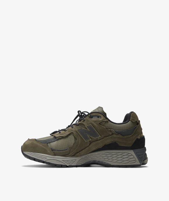 New Balance - M2002RDN