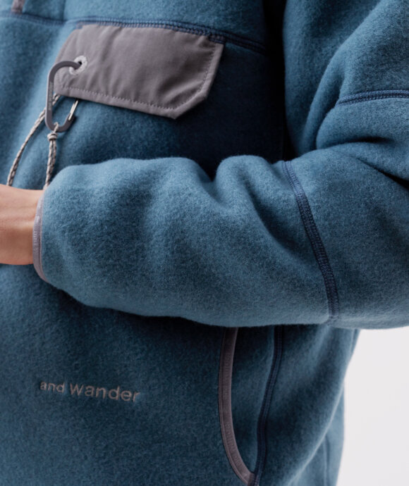 And Wander - Wool Fleece Pullover