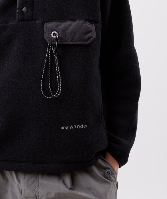 And Wander - Wool Fleece Pullover