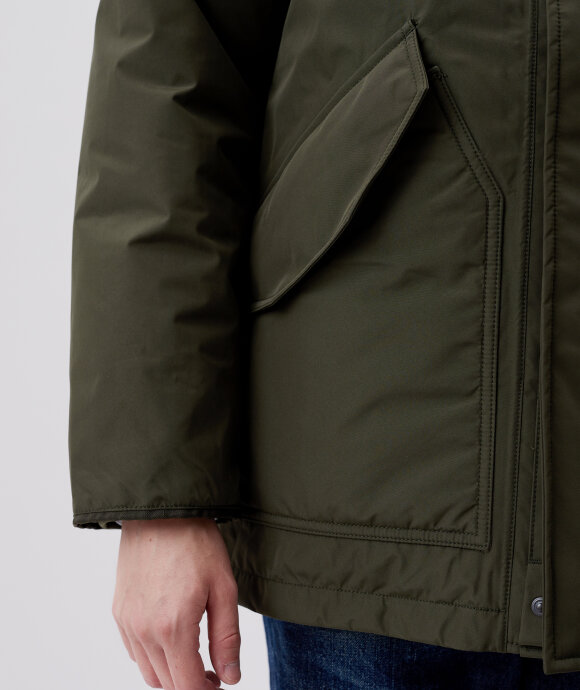 nanamica - GORE-TEX Down Coat