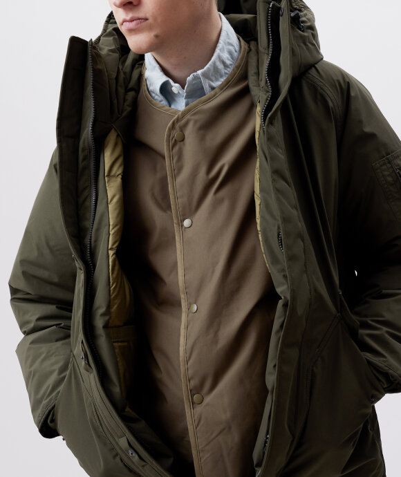 nanamica - GORE-TEX Down Coat