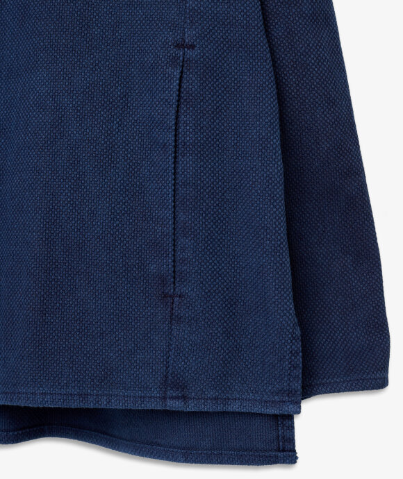 Blue Blue Japan - WOVEN INDIGO LIGHT 'SASHIKO' HAND DYED SHIRT