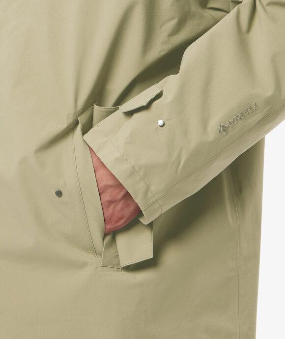Goldwin - BARACUTA SMU GORE-TEX G12 COAT